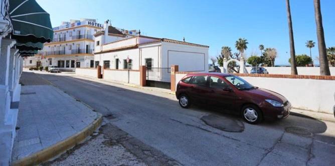 Conil A Pie De Playa Con Amplias Vistas Al Mar Apartment Conil De La Frontera Exterior photo